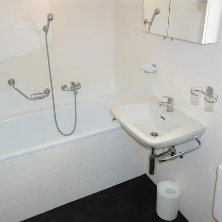 In 4 Vallees Near Lift Apartment Veysonnaz