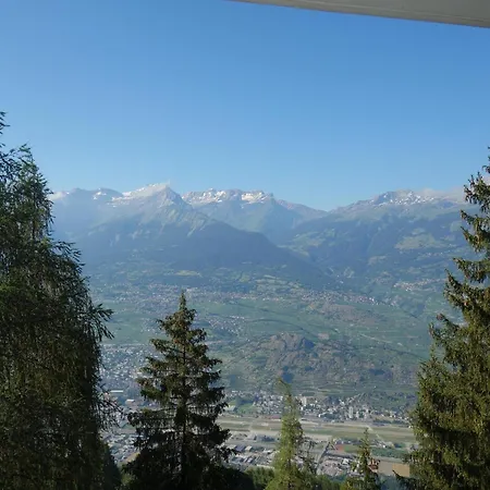 Apartment In 4 Vallees Near Lift